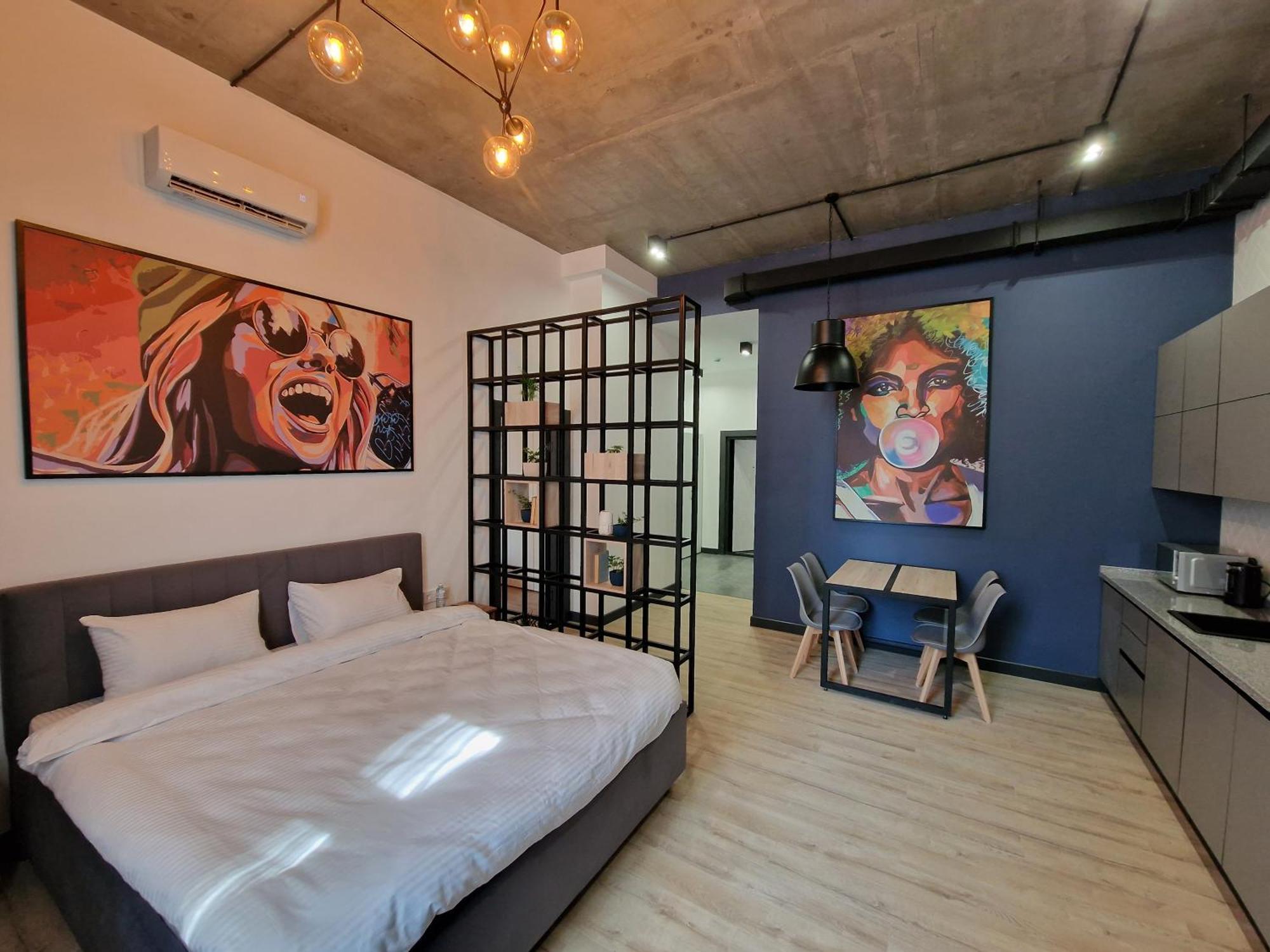 Apart Hotel Loft Almaty Exterior photo